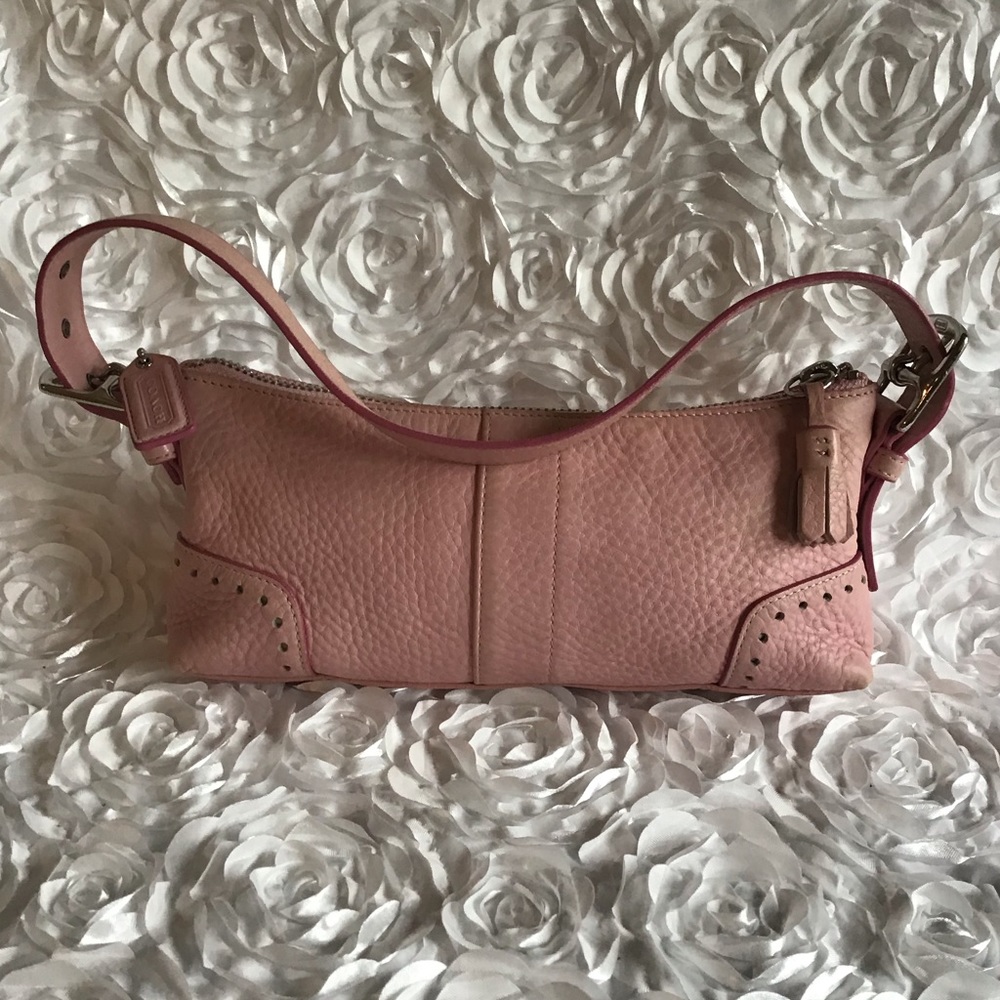 Coach pink pebble leather shoulder bag